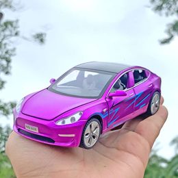 1/32 Tesla Electric Vehicle MODEL3 Alloy Diecast Model Cars With Light And Sound Effects Pullback Power Children Toy