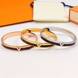 Floral leather bracelet designer bracelets charm bangle men and women metal lock fashion classic simple Jewellery friendship valenti216p