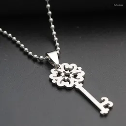 Pendant Necklaces 10 Stainless Steel Retro Flower Key Necklace Love Heart Lock Unique Symbol Snowflake Unlocking Tool Hollow