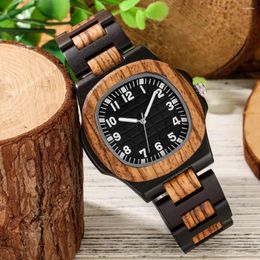 Wristwatches Classic Arabic Numerals Grid Pattern Dial Quartz Wristwatch For Men Women Full Wooden Watch Band Folding Clasp Casual Male