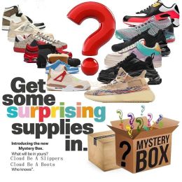 Sandali di sandali di box mystery sandali a caso fortunato scelta da uomini da donna allenatori che gestiscono scarpe casual di basket di alta qualità stivali per scatoledi per scatole da regalo sorprese