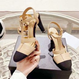 Дизайнерские женские босоножки на высоком каблуке. Модные кожаные туфли на каблуках. Сексуальная обувь на шпильке для вечеринок. Высококачественные женские свадебные шнурки. Пряжка для отеля. Платье Шнурки Коробка большого размера 35-41.
