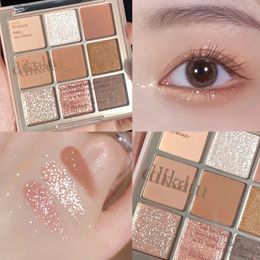 Eye Shadow Shimmer 9 Color Glitter Acrylic Eyeshadow Palette Pearlescent Sakura Christmas Makeup Waterproof Korean 231012