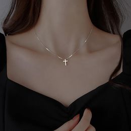 Pendant Necklaces Trendy 925 Sterling Silver Cross Pendants Necklace For MenWomen Vintage Gothic Cross Necklace Chain Jewellery Gift 231013