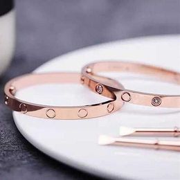 Fashion classic letter C Bangle for men and women to send lover diamond gold party all-match bracelet jewelry gift engagement217P