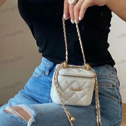 Womens Mini 12cm Makeup Bag Oil Wax Leather Calfskin Diamond Cheque Gold Hardware Buckle Luxury Handbag Matelasse Chain Two Gold Ball Crossbody Bag Box Bags Sacoche