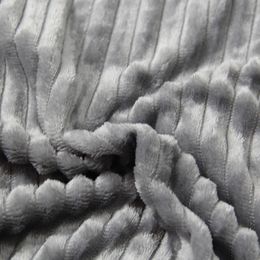 Одеяло мягкое фланелевое портативное теплое бархатное одеяло для дивана-кровати на весну и осень