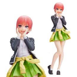 Mascot Costumes 20cm Anime Ichika Figure Vital Black Coat School Uniform the Quintessential Quintuplets Standding Model Dolls Toy Gift Pvc