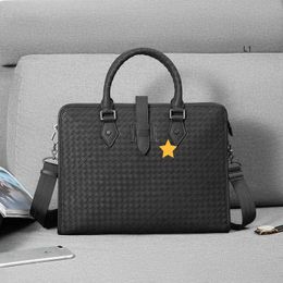 New Men's Business 39cm Handbag Bottegaaveneta Leather Briefcase Woven One Shoulder Messenger Bag L