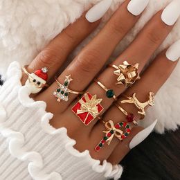 Solitaire Ring 8Pcs Fashion Women's Jewelry Christmas Ring Christmas Tree Cane Santa Bow Elk Ring Set Gift 231012