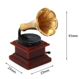 Doll House Accessories 112 Dollhouse Miniature Accessories Mini Retro Phonograph Simulation Furniture Model Toys for Doll House Decoration 231013