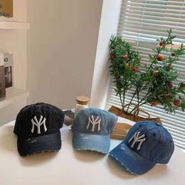 MLB Cap Hat Luxury Beanie Top Quality NY Designer Street Tide Brand Baseball Cap Korean Hat Couple Hat Men's And Women's Broken Hole Cowboy Duck Tongue Hat Summer