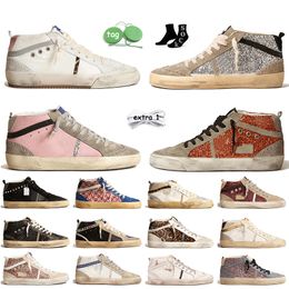 Top Leather Suede Designer Casual Shoes Women Mens Mid Star Platform Sneakers pink burgundy glitter silver Gold Vintage Italy Brand Handmade Flat Sports Trainers