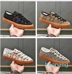 MEN'S Designer canvas Shoes Green And Red Web Stripe Shoe Low-Top Lace-Up sneakers