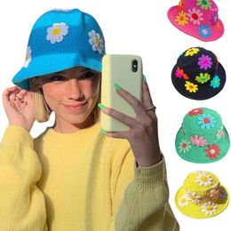 Berets Flower Bucket Hat Embroidered Crochet Hats Floral Fisherman For Sun Prot