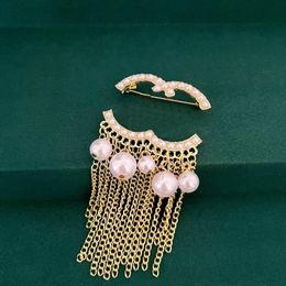 Design for Women Men Love Gifts Brooches High Quality Letter Sliver Plated Crystal Classic Tassel Pearl Brooch Designer Luxury Love Jewellery Pins