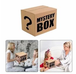 Mystery Box Shoes Christmas Surprise Blind Boxes Equivalent Surprises Sports Sneakers White Black Valentine Casual Unexpected Gifts