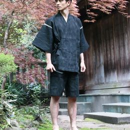 Summer 95% cotton Japan style Kimono Pyjamas sets for men Male short sleeve sleep lounge sleepwear Man Kimono Yukata A52511 T19101281G