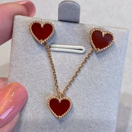 Wedding Jewelry Sets Charm 18K Quality V Gold Luxury Brand Natural Agate Red Heart Earrings Neckalce Bracelet Fine For Women Girls Gift 231012
