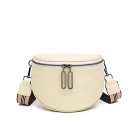 Cowhide female 2023 new Joker fashion saddle bag slung chest bag shoulder bag crossbody bag