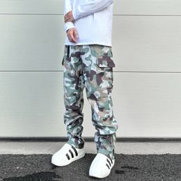 American Functional Baggy Outdoor Casual Camouflage Pants Cargo Waterproof Zipper Pocket Relaxed Fit Men's Camou Cargo Pants