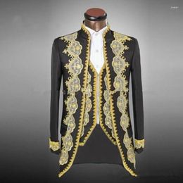 Men's Suits 2023 Costume Homme Groom Suit Gold Applique Groomsmem Tuxedos (Jacket Pants Vest) Slim Fit Men For Wedding Prom Blazers