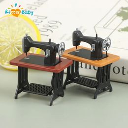 Doll House Accessories 1 12 Dollhouse Miniature Furniture Retro Sewing Machine Knitting Tools Model Doll House Decor Simulation Furniture Model 231013