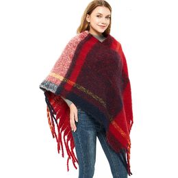 Shawls Autumn Winter Thickened Womens Shawl Tassels Colour Matching Pullover Capes 231012