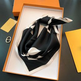 100% Silk Scarf for Women brand Designer Scarfs high qualtiy small square silk Scarves size 50x50cm no box IIT4Q328x