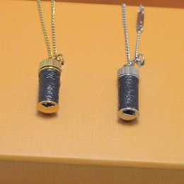 Selling Perfume Bottle Necklace Top Quality Couple Necklace 2 Color Golden Long Necklace Fashion Jewelry Supply Whole305Q