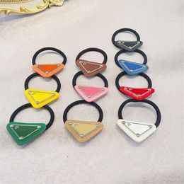 Luxury Pony Tails Holder Fashion for Woman Inverted Triangle Letter Designers Jewelry Trendy Personality Hair Clip318E