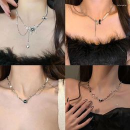 Pendant Necklaces Vintage Pearl Butterfly Tassel Choker Necklace Light Luxury Niche All-match Sweater Chain For Women Jewelry Accessories