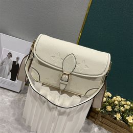 New Fashion women designer Shoulder Bags high quality handbags flip cover messenger bag with box leather totes beauty bags luxury for classic crossbody