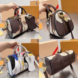 Fashoin Designer handbags Duffel bags crossbody bag luxury bag high quality women mini Pillow shoulder bag ladies handbag classic brown flower cross body travel bag