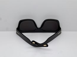Occhiali con montatura a specchio Occhiali da sole alla moda popolari per uomo 0711 1044 Donna Donna Designer Sun S