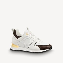 Designer casual shoe Running shoes run away sneaker womans dressl White mens Outdoor Leather canvas Reticular dermal splicing runner flat trainer hike size 35-46