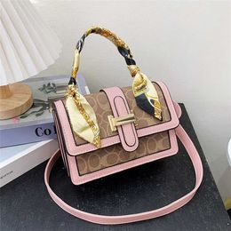 Bag 2023 New Women's Fashion Network Red Texture Small Square Design Print One Shoulder Crossbody code 5631