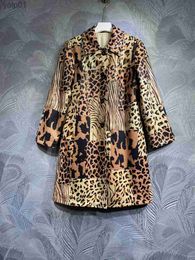Women's Fur Faux Fur Doris Fanny 2023 Winter Women Fashion Designer Trench Coats Long Sleeve Leopard Loose Coats OvercoatL231013