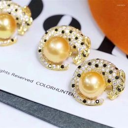 Brooches Style Pin Fashion Personality Leopard Suit Badge Female Cute Accessories Button