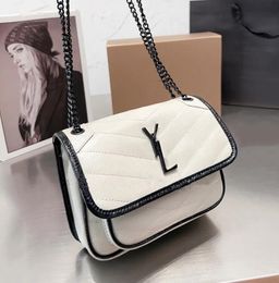 2024 Designer Bag Shoulder Bags Luxury Handbags Women's Fashion Bags Y-Shaped Tote Bag Black Calfskin Classics Diagonal Stripes Quilted Chains Double Flap Cross Body