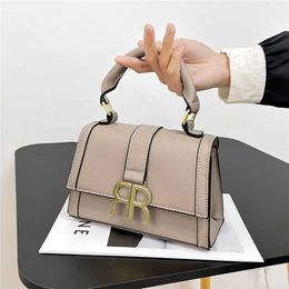 Small Design Women's Bag 2023 New Fashion One Shoulder Diagonal Straddle Simple Casual Handbag High Quality Square number 7452