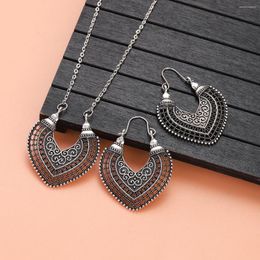 Necklace Earrings Set Vintage Hollow Heart Shape Earring 2 Pieces For Women Jewellery Ethnic Handmade Gifts