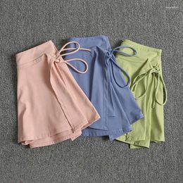 Active Shorts Women Sports Yoga Skirt Badminton Tennis Pants Half-body Quick Drying Pocket Side Split Strap Outwear