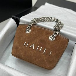 Mini Portable Women Suede Basket Bag Classic Zipper Diamond Lattice Quilted Luxury Handbag All Matching Underarm Bag Designer Wallet Silver Hardware Clutch 20CM