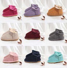 2024 Australia Warm Boots Mini Half Baby Snow Boot Ankle Boot Classic Winter Full Fur Fluffy Furry Baby Kids Booties Boys Girls Platform Booties Chestnut sf578