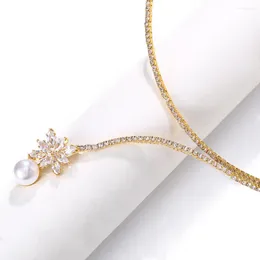 Chains Women Flower Design Necklace Vintage Floral With Sparkling Rhinestones Cubic Zirconia Faux Pearls Exquisite For
