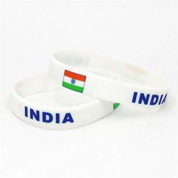 1PC India Flag Silicone Wristband Football Soccer Team Fans Sport Elastic Rubber Bracelet Bangles 2018 Armband SH228312E