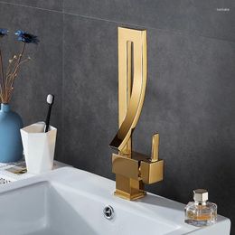 Bathroom Sink Faucets All Copper Creative Rotatable Gold Tabletop Basin And Cold Faucet Modern Kitchen Waterfall