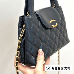 Fashion Designer bag The original leather black with a retro vibe instantly pulls up the size 23X15cm shoulder bag