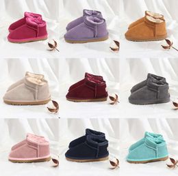 2024 Australia Warm Boots Mini Half Baby Snow Boot Ankle Boot Classic Winter Full Fur Fluffy Furry Baby Kids Booties Boys Girls Platform Booties Chestnut xfr